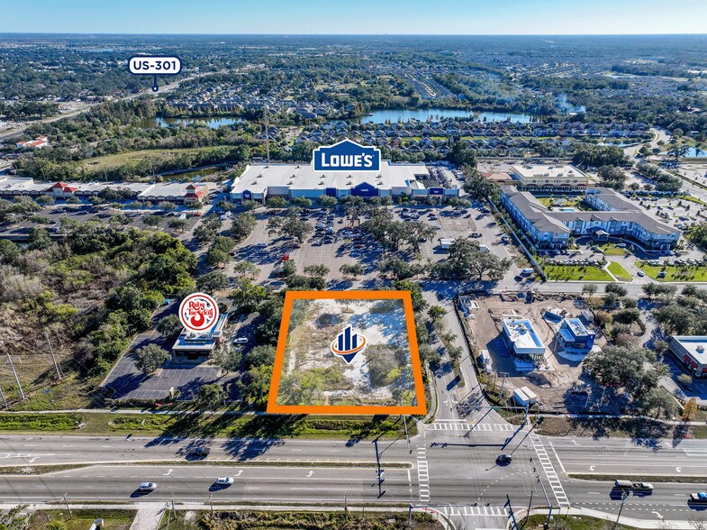 10503 Gibsonton Dr, Riverview, FL à vendre - Photo du bâtiment - Image 3 de 5
