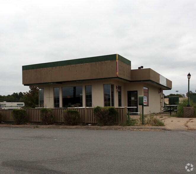 5414 Landers Rd, North Little Rock, AR à vendre - Photo principale - Image 1 de 15