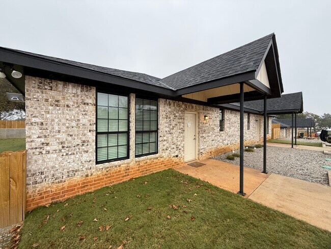 Plus de détails pour 15155 County Road 1125, Tyler, TX - Multi-résidentiel à vendre