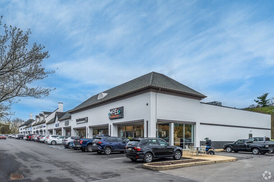 1593-1599 Washington Pike, Bridgeville, PA à louer - Photo du bâtiment - Image 2 de 8