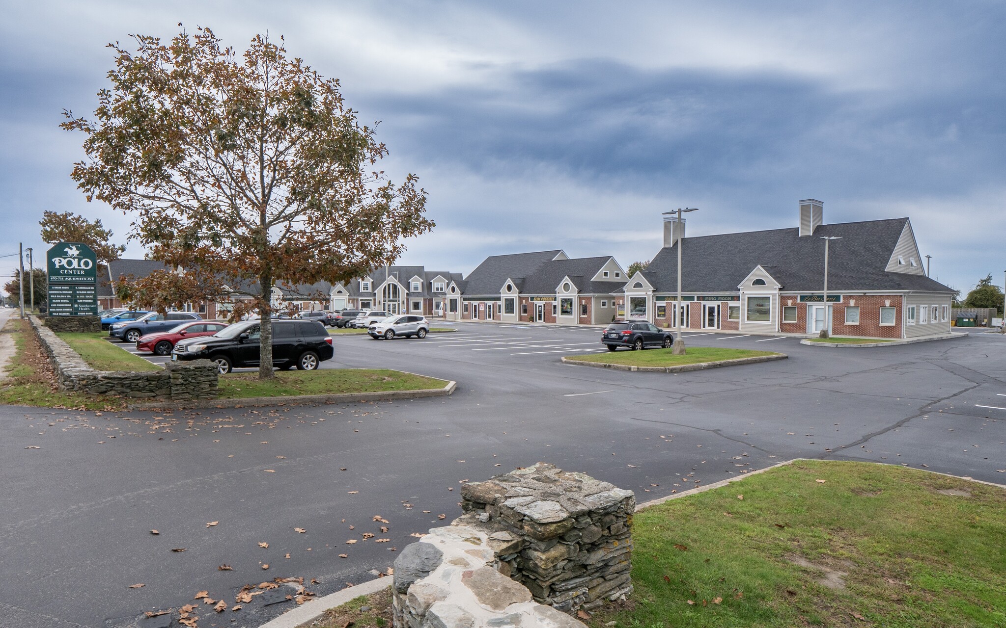 680 Aquidneck Ave, Middletown, RI à louer Photo du bâtiment- Image 1 de 13