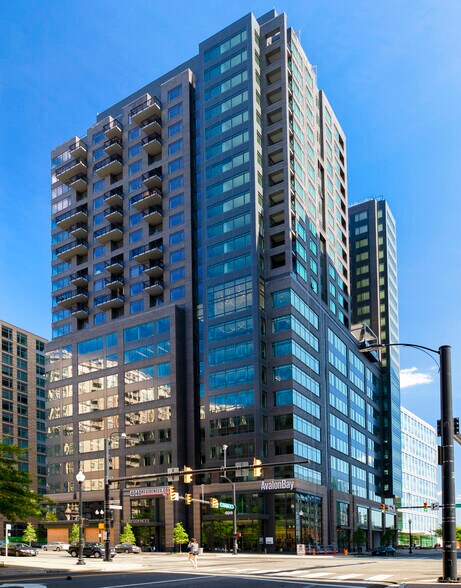 4040 Wilson Blvd, Arlington, VA à louer - Photo du bâtiment - Image 2 de 8