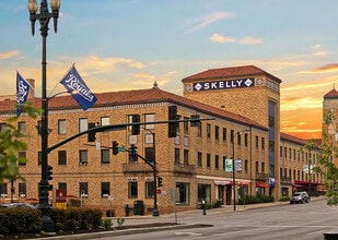 601-605 W 47th St, Kansas City, MO à louer Photo du bâtiment- Image 1 de 15