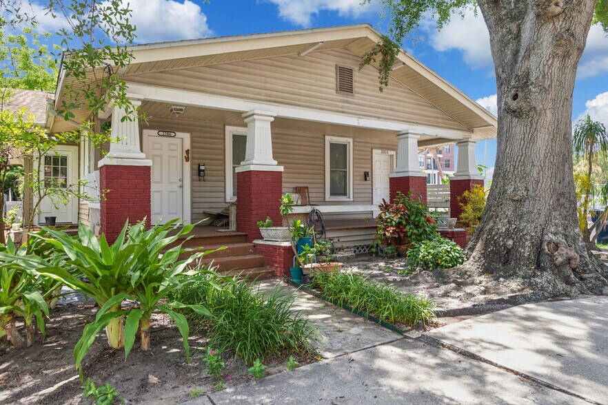 South Tampa Restaurant Portfolio Sale portefeuille de 3 propriétés à vendre sur LoopNet.ca - Photo du bâtiment - Image 3 de 103