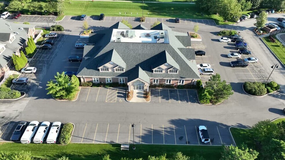 10043 Lincoln Hwy, Frankfort, IL à louer - Vidéo sur l’inscription commerciale - Image 1 de 9