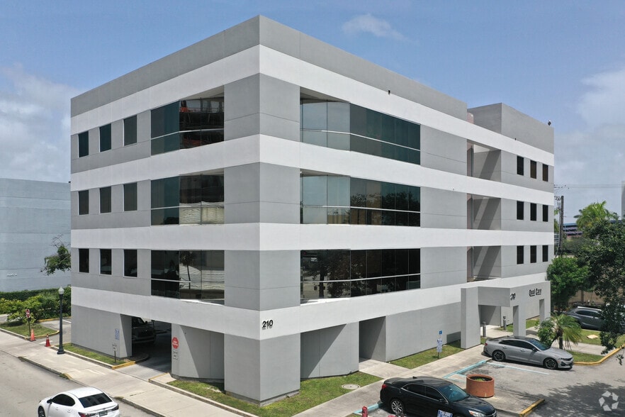 210 S Federal Hwy, Hollywood, FL à louer - Photo principale - Image 1 de 10