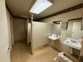 103 W Loop 281, Longview, TX à louer Photo intérieure- Image 2 de 15