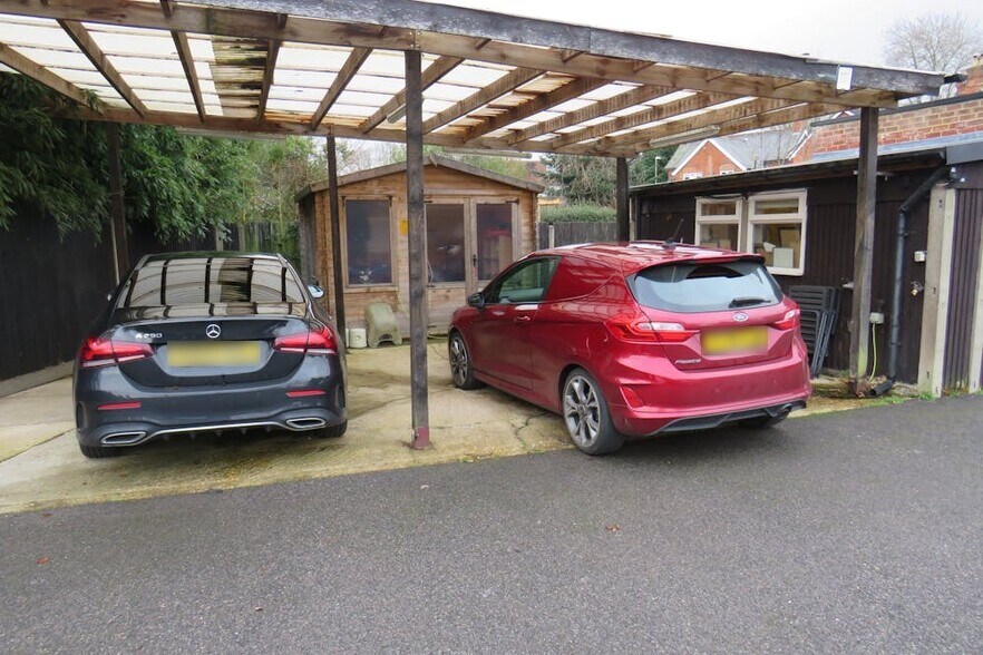 156C Rectory Rd, Farnborough à louer - Photo du bâtiment - Image 3 de 3