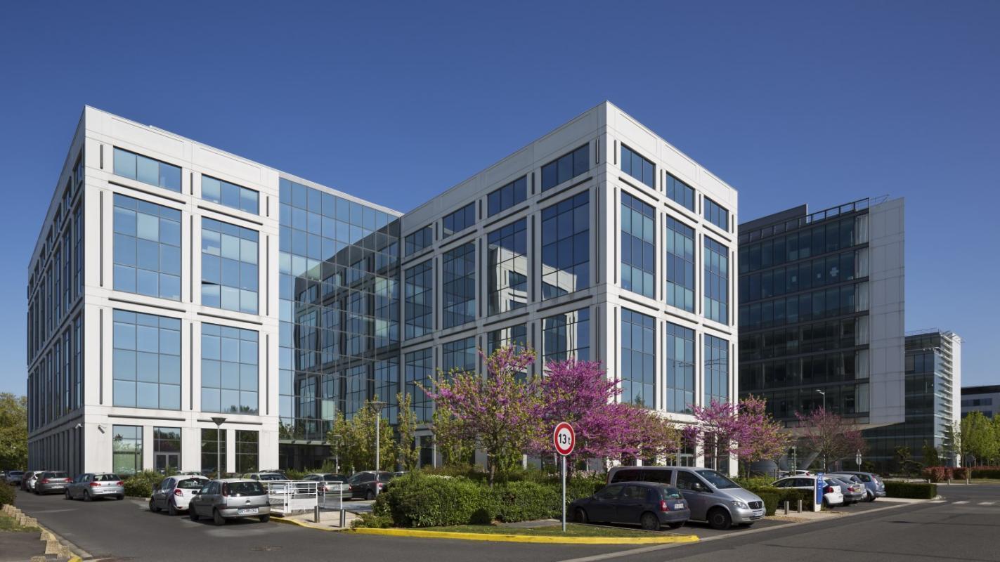 Office in Rungis for lease Building Photo- Image 1 of 14