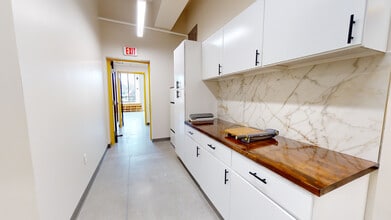 231 Washington St, Salem, MA à louer Autre- Image 2 de 5