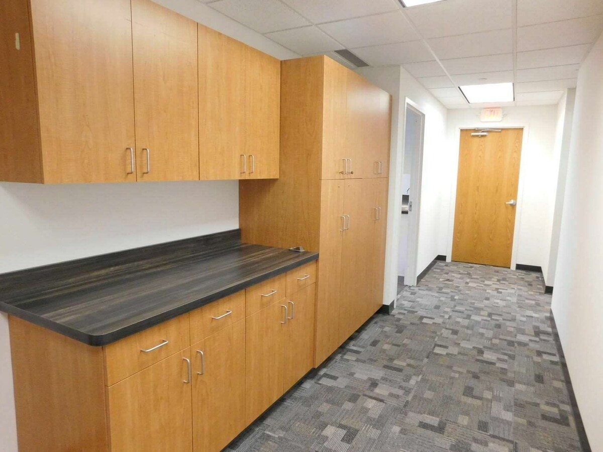 7300 France Ave S, Edina, MN 55435 - Unit 204 - - Interior Photo - Image 2 of 5