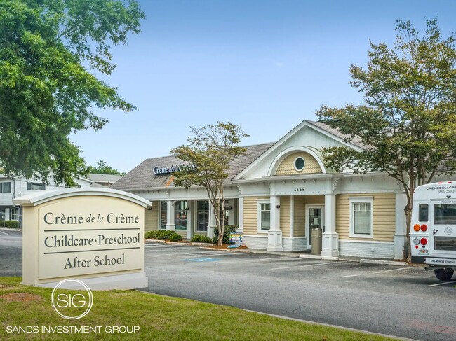 Plus de détails pour 4669 NE Roswell Rd, Atlanta, GA - Commerce de détail à vendre