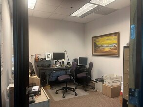 30-38 Executive Ct, Napa, CA for lease Interior Photo- Image 2 of 10