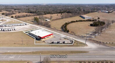 2204 NW Broad St, Murfreesboro, TN - AERIAL  map view - Image1