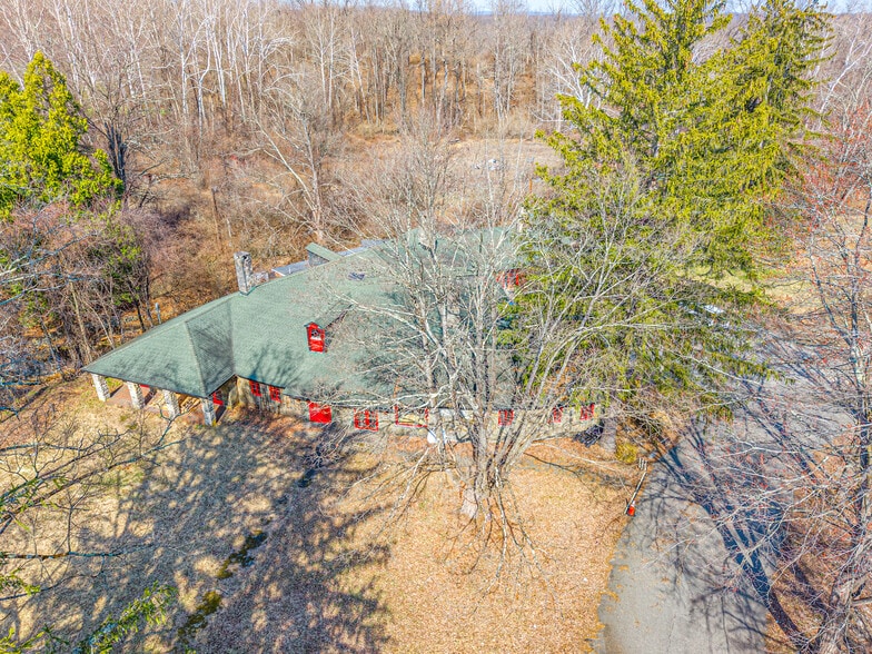30 Gingerbread Castle Rd, Hamburg, NJ for sale - Building Photo - Image 3 of 14