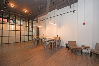 19 Garfield Pl, Cincinnati, OH à louer Photo intérieure- Image 2 de 10