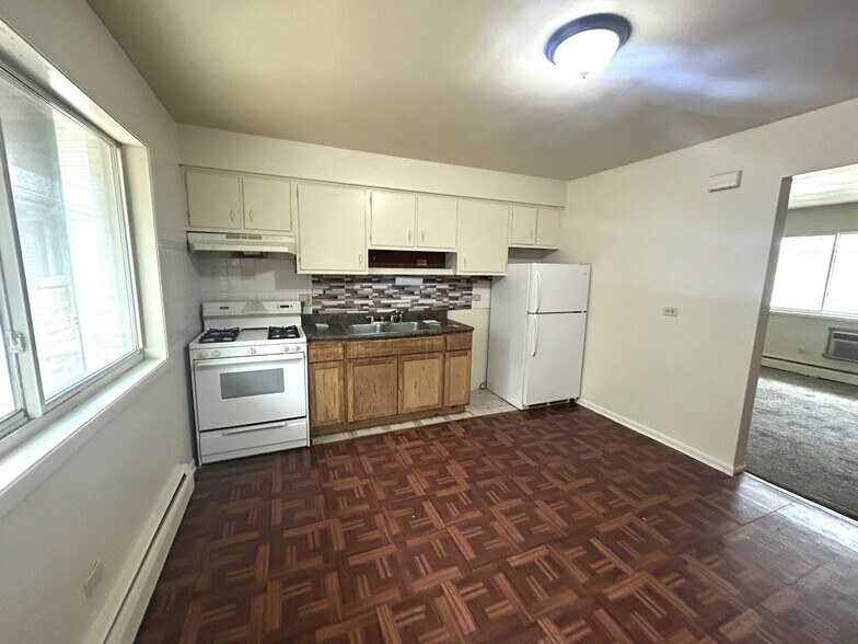 3420 Warren Ave, Bellwood, IL à vendre - Photo du bâtiment - Image 3 de 6