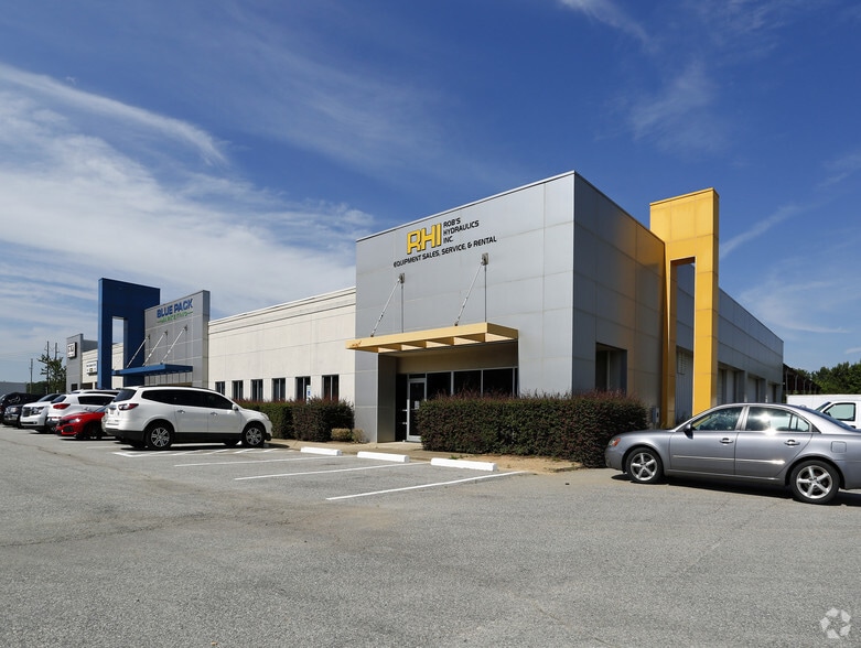 7868 Clayton Blvd, Clayton, NC for lease - Primary Photo - Image 1 of 11