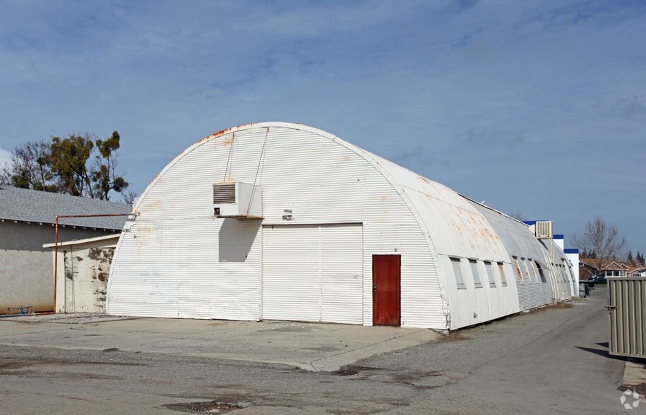 1362 Colusa Hwy, Yuba City, CA for lease - Building Photo - Image 2 of 8