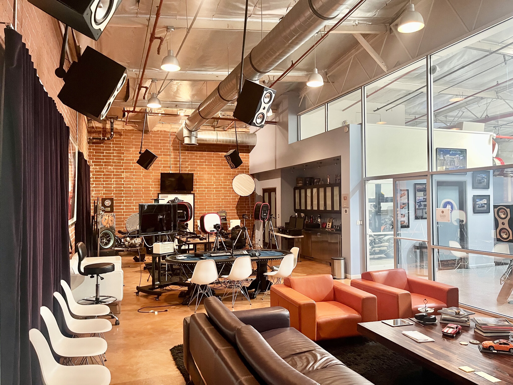 7608-7684 N Clybourn Ave, Sun Valley, CA for sale Interior Photo- Image 1 of 6