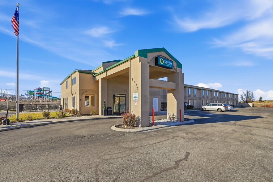 1575 S Meridian Rd, Meridian, ID à vendre - Photo du bâtiment - Image 2 de 68