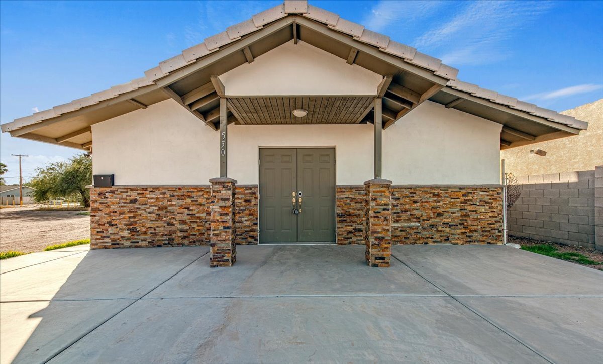 550 N Center St, Mesa, AZ à vendre Photo du bâtiment- Image 1 de 10