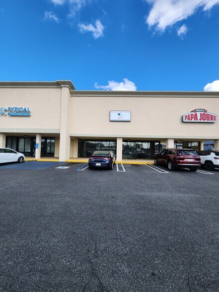 410-480 W Cherry St, Jesup, GA à louer - Photo du bâtiment - Image 3 de 12