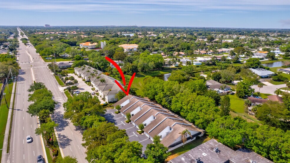 Gardens Trail portefeuille de 8 propriétés à vendre sur LoopNet.ca - Photo du bâtiment - Image 2 de 9