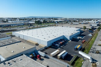 303-335 W Artesia Blvd, Compton, CA - Aerial map view