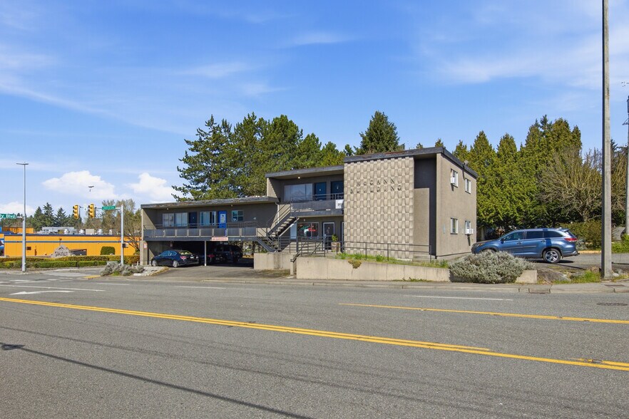 5903 244th St SW, Mountlake Terrace, WA à vendre - Photo du bâtiment - Image 2 de 31