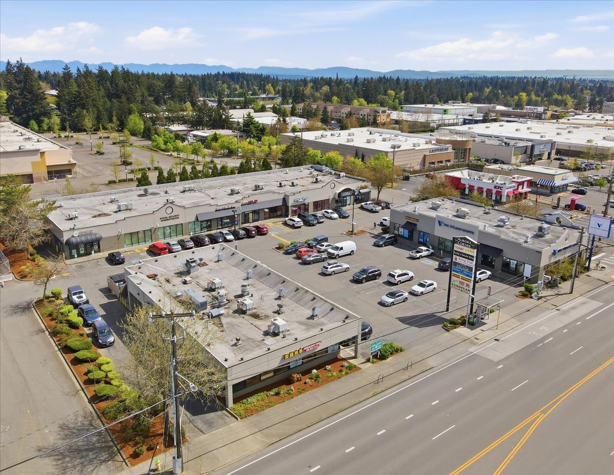 13510-13530 Aurora Ave N, Seattle, WA for lease Primary Photo- Image 1 of 9