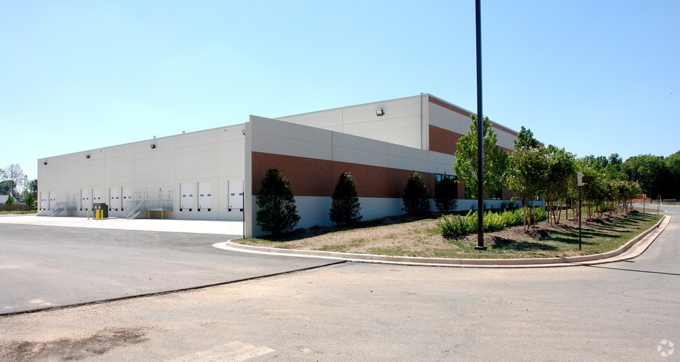 23480 Rock Haven Way, Dulles, VA for lease - Building Photo - Image 2 of 4
