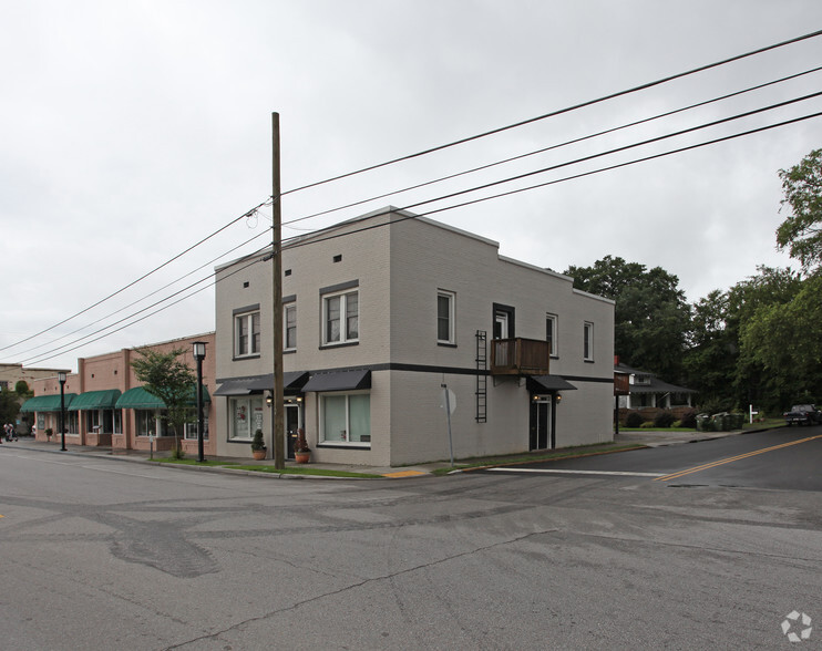 2006 State St, West Columbia, SC for lease - Building Photo - Image 1 of 6