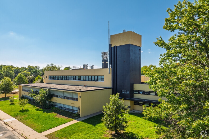 4021 Thomas Ave N, Minneapolis, MN for sale - Building Photo - Image 3 of 4