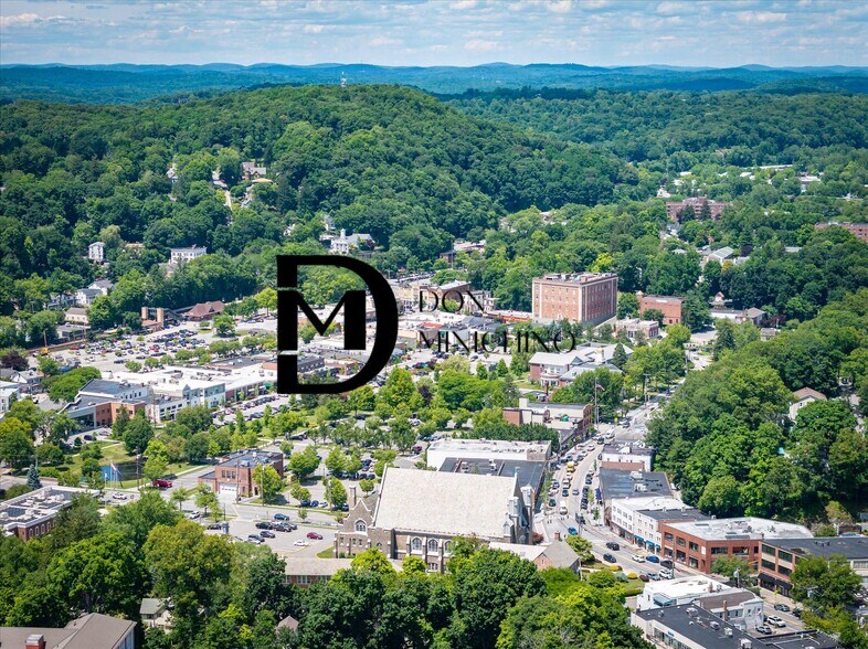 49 Smith Ave, Mount Kisco, NY à vendre - Photo du bâtiment - Image 3 de 16