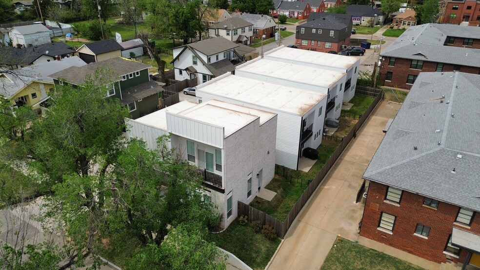 1705 NW 11th St, Oklahoma City, OK for sale - Aerial - Image 3 of 15