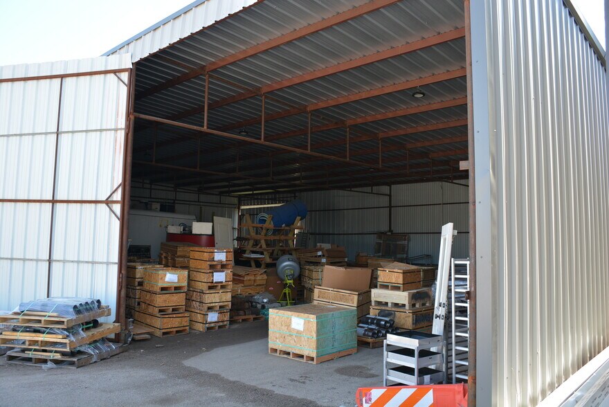 35423 SH 249, Suite G, Pinehurst, TX à louer - Photo du bâtiment - Image 3 de 3