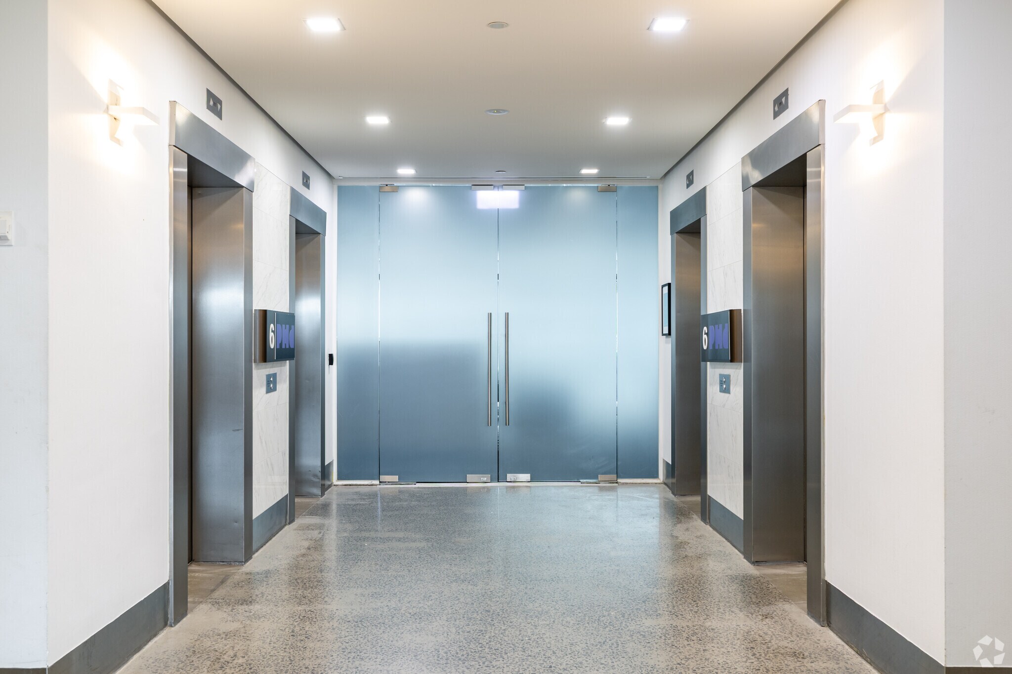 650 Chapel St, SOUTH YARRA for lease Interior Photo- Image 1 of 18
