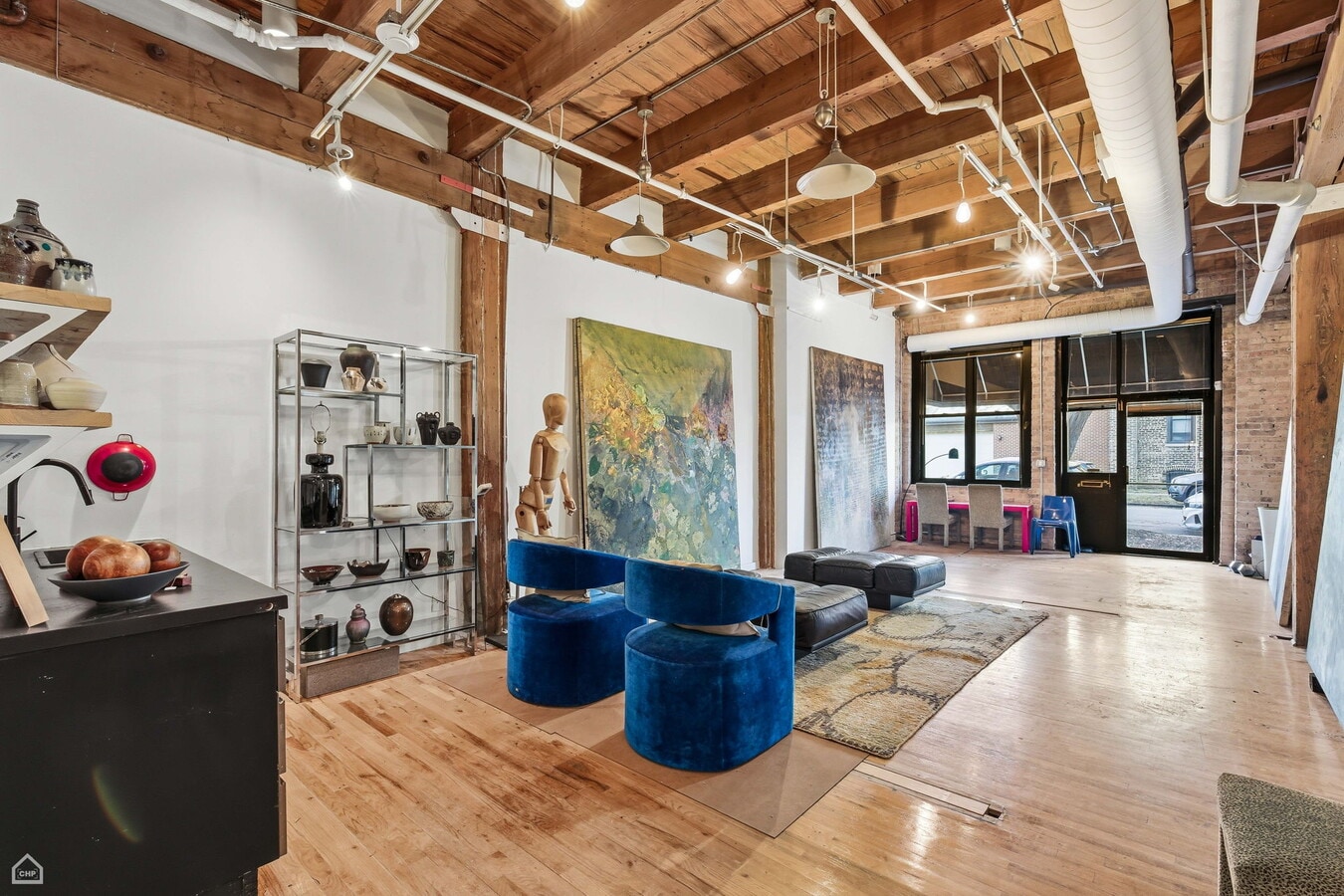 2401 W Ohio St, Chicago, IL 60612 - Unit NW - - Interior Photo - Image 1 of 9