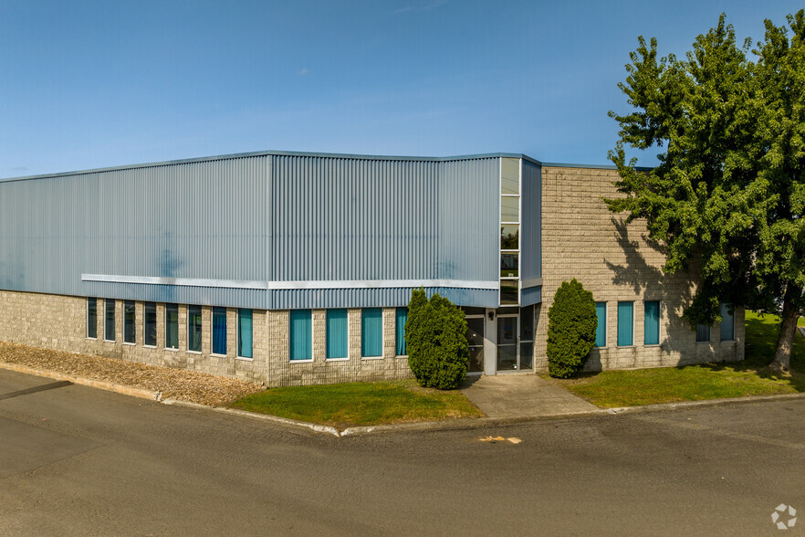 255 Ch Du Tremblay, Boucherville, QC for lease - Building Photo - Image 2 of 8