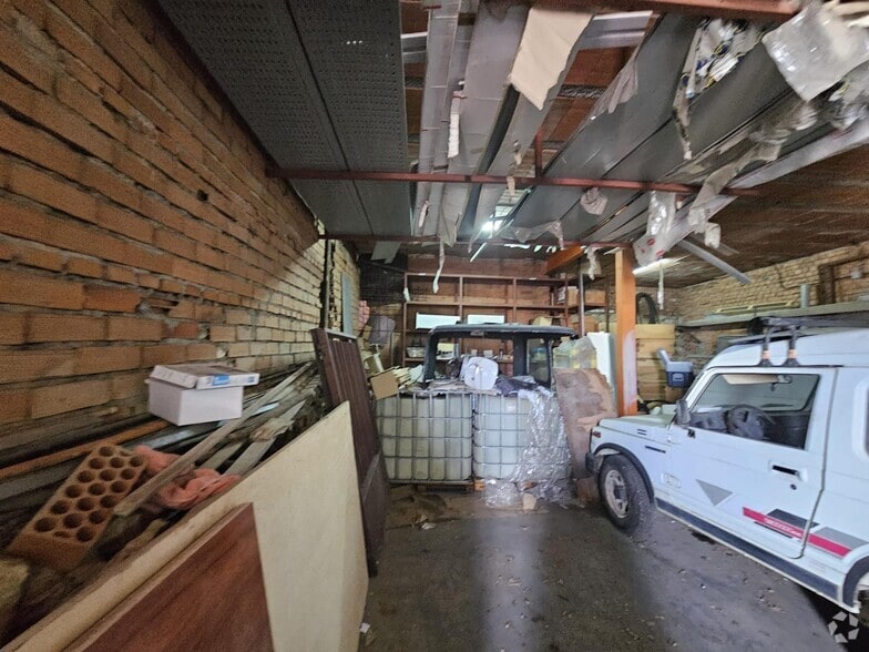 Industrial in Pedrezuela, Madrid for lease - Building Photo - Image 2 of 3