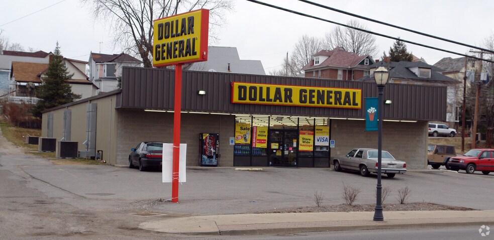 835 7th St, Parkersburg, WV à vendre - Photo du bâtiment - Image 2 de 2