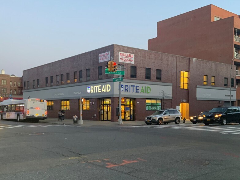 2555 Ocean Ave, Brooklyn, NY for lease - Building Photo - Image 3 of 18