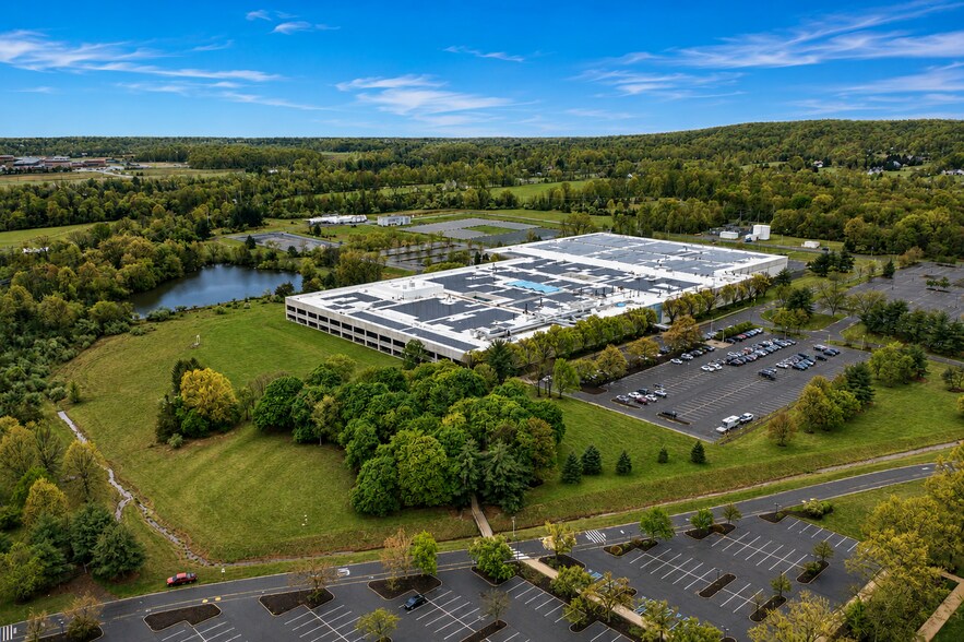 199 Grandview Rd, Skillman, NJ à louer - Photo du bâtiment - Image 3 de 12