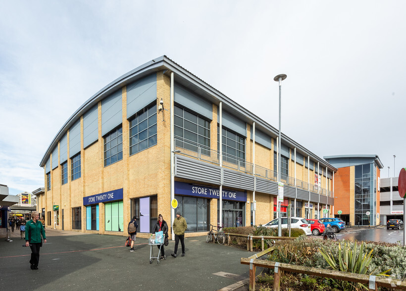 Jubilee Way, Winsford for lease - Primary Photo - Image 1 of 2