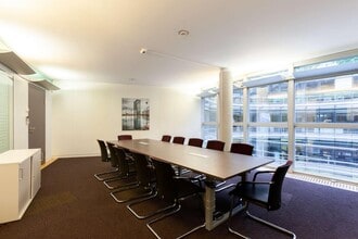 31 Rue D'Armagnac, Bordeaux for lease Interior Photo- Image 2 of 25