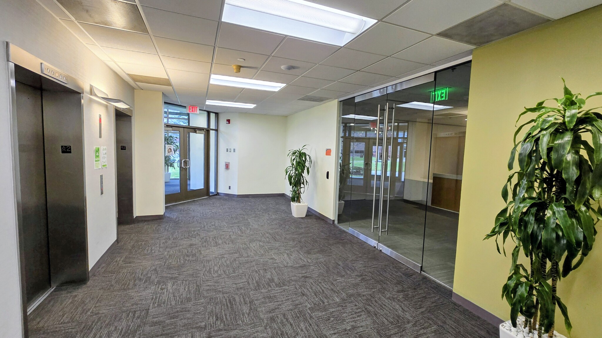 600 Office Center Dr, Fort Washington, PA à louer Photo intérieure- Image 1 de 12