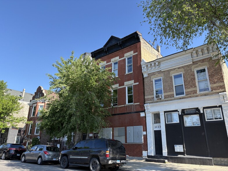 2222 W 21st St, Chicago, IL for sale - Building Photo - Image 1 of 1