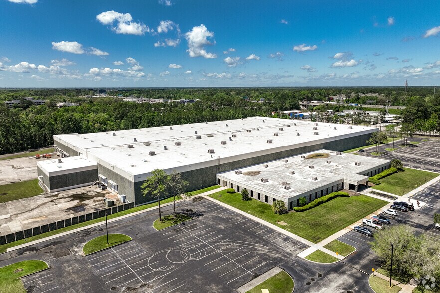 600 Wells Rd, Orange Park, FL à vendre - Photo du bâtiment - Image 3 de 7