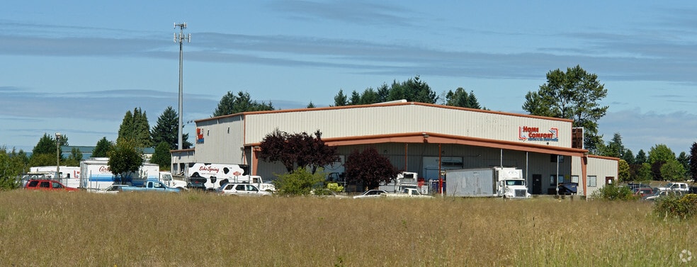 706 Oscar St, Eugene, OR à louer - Photo du bâtiment - Image 3 de 14